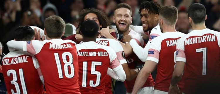  阿森纳史密斯罗重伤离场，枪手中场告急  