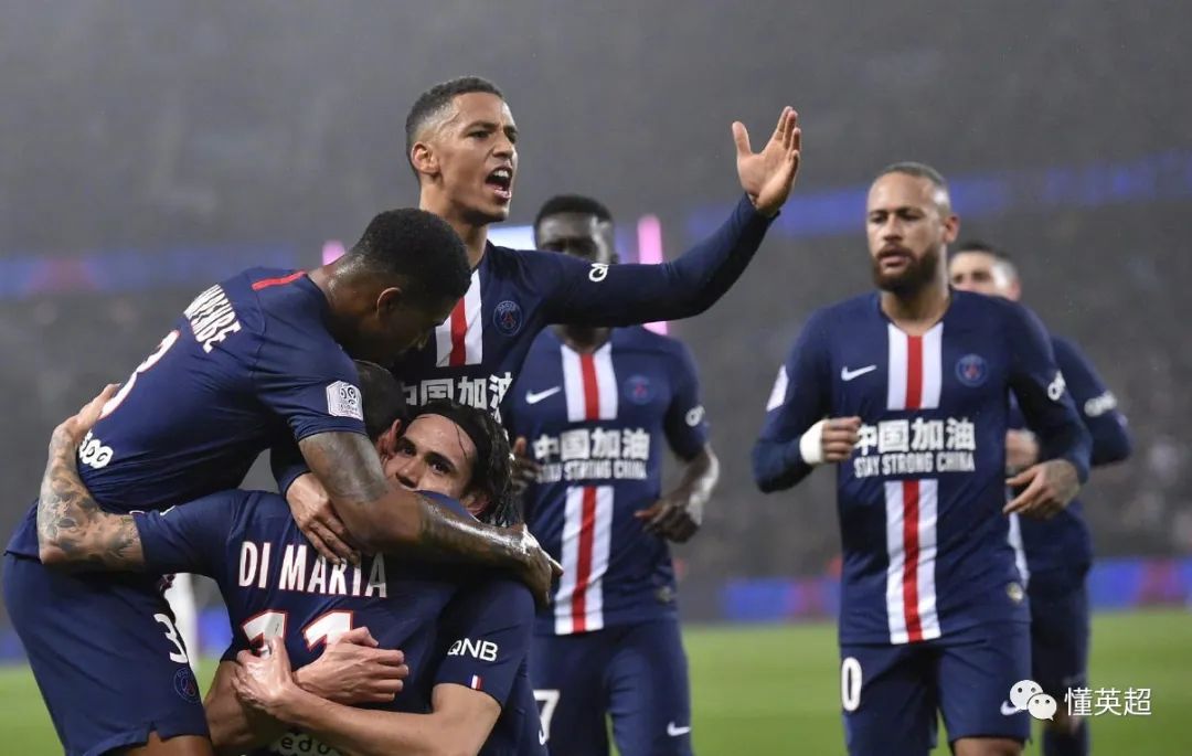  巴黎圣日耳曼三球完胜摩纳哥领跑积分榜  