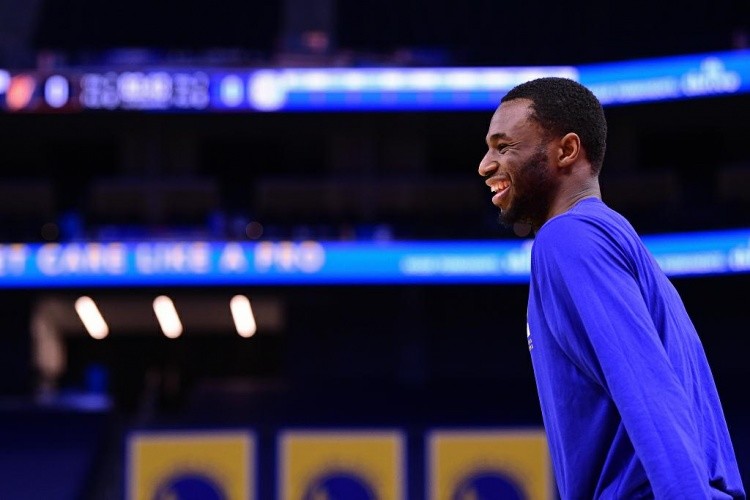  杜兰特关键球能力再现，太阳末节逆转快船豪取四连胜佳绩